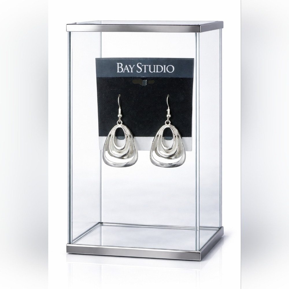 Silver dangly earrings